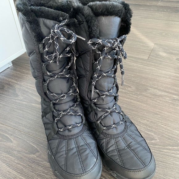 Sorel winter boots 9 - Picture 2 of 4